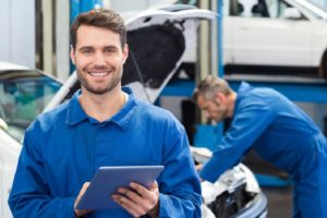 Automotive Shops Are Better Off Renting Coveralls and Uniforms